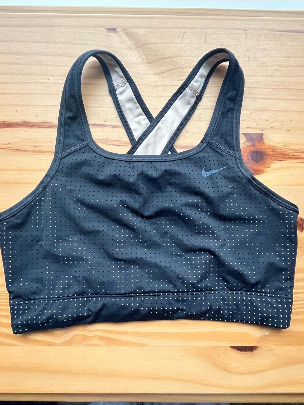 Dri-Fit Nike Sports Bra Size Large beige and black